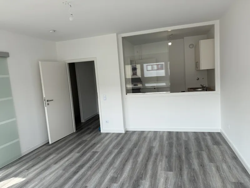 Wohnen mit Charakter: Zwei-Zimmer -Wohnung in Charlottenburg-Wilmersdorf — photo 1